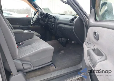 2003 Toyota Tundra Sr5 из США, поврежденный, VIN 5TBRN34163S373356